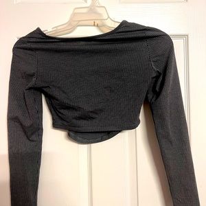 Grey crop top with pretty design